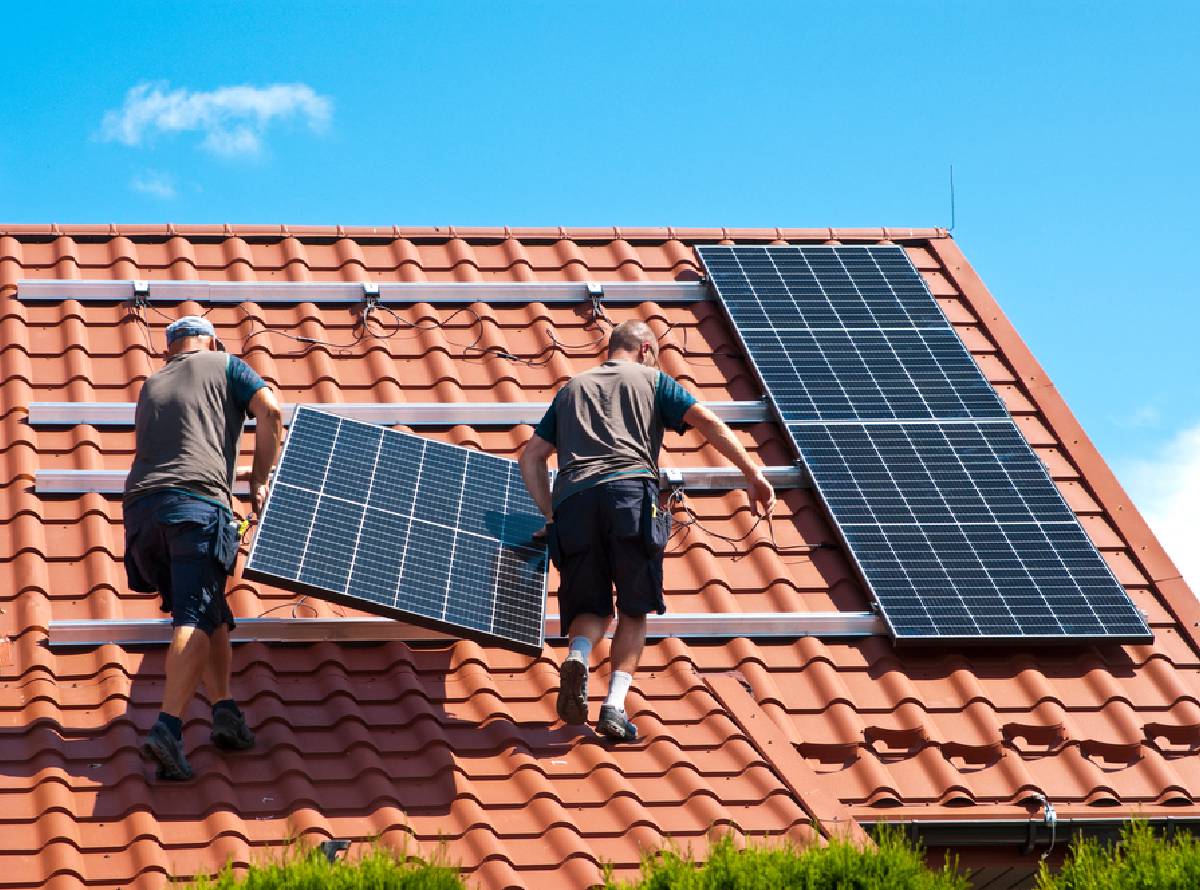 Solar panel installers in Billingshurst and West Sussex